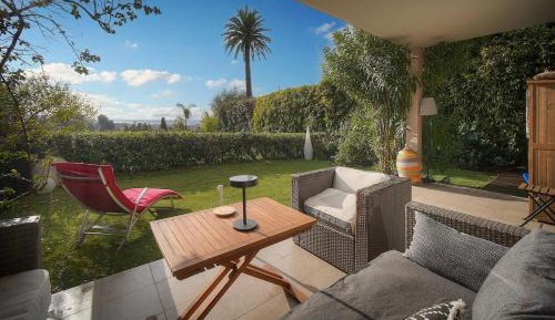 Two-Bedroom Apartment with Pool View