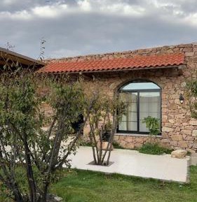 Deluxe Two-Bedroom Apartment with Garden View