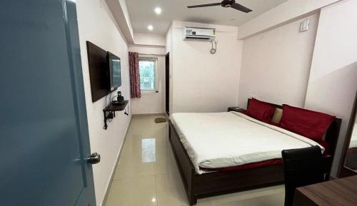 Double or Twin Room with Private Bathroom