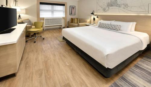 King Room