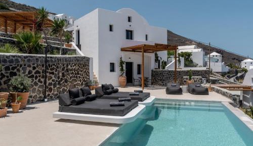 Suite with Private Pool
