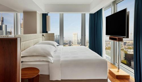 Panoramic Suite