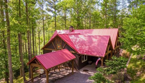 Five-Bedroom Holiday Home