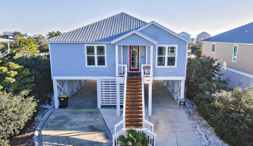 Four-Bedroom Holiday Home