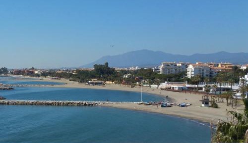 Two-Bedroom Apartment with Sea View (4 Adults)