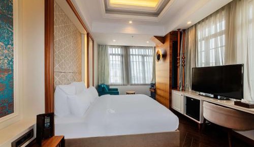 Privilege Double Room with Sofa