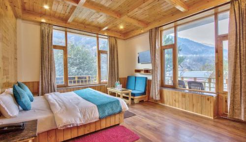 Deluxe Double Room with Balcony