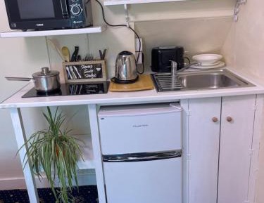 Medium Double Room - Room 8