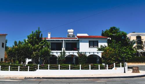Villa with Sea View