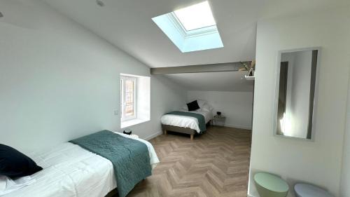 Quadruple Room with Private Bathroom