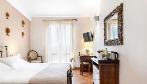 Triple Room with Sea View