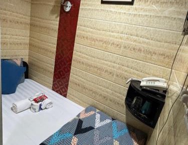 Budget Single Room