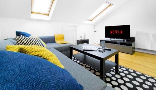 Two-Bedroom Deluxe Apartment