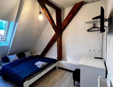 Single Room with Private Bathroom