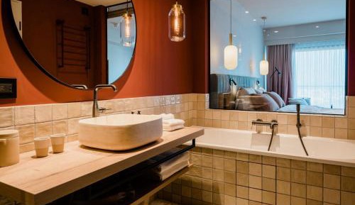 Spa Suite with Garden View