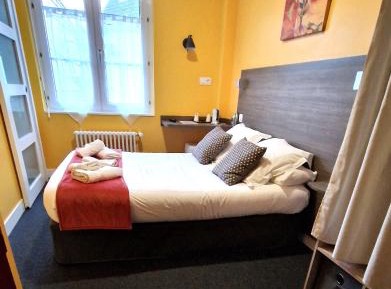 Double Room with Shower