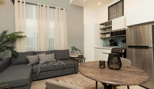 Loft (Self Check-in with Virtual Front Desk)