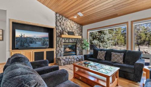 Four-Bedroom Holiday Home