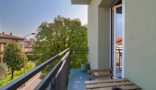 Studio with Balcony