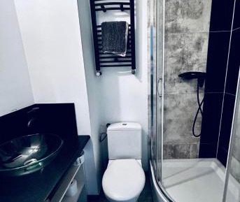Single Room with Private Bathroom