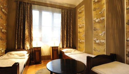Triple Room with Shared Bathroom