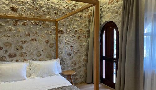 Double Room with Balcony and Sea View