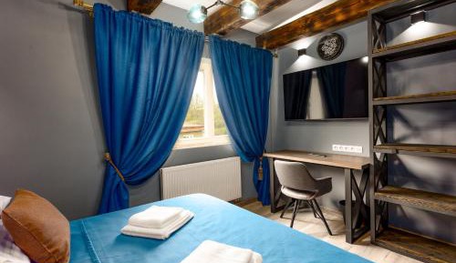 Two-Bedroom Deluxe Apartment