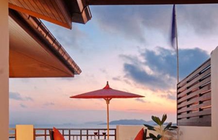 Penthouse with Sea View