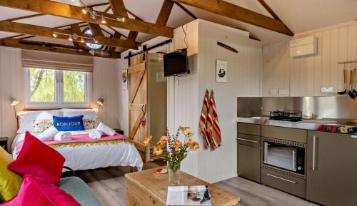 One-Bedroom House