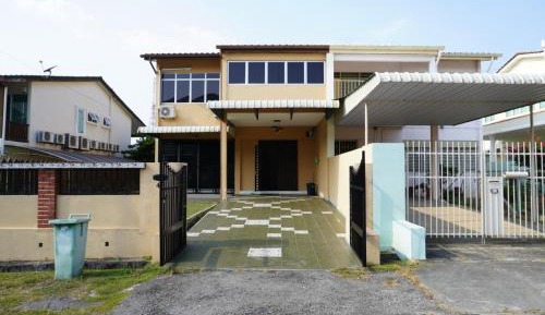 Five-Bedroom House