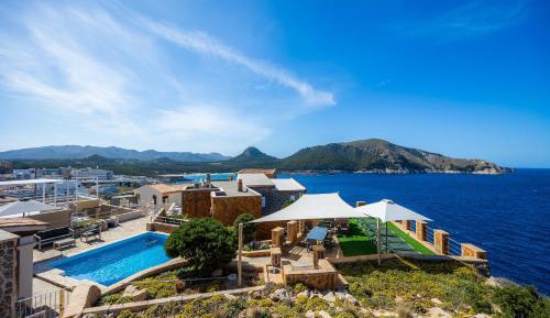 Villa with Sea View