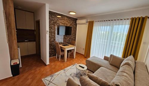 One-Bedroom Standard Apartment
