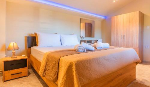 One-Bedroom Villa
