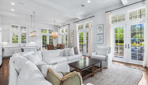 Four-Bedroom Holiday Home