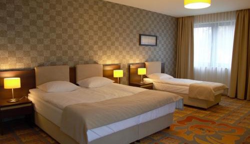 Triple Room with Private Bathroom