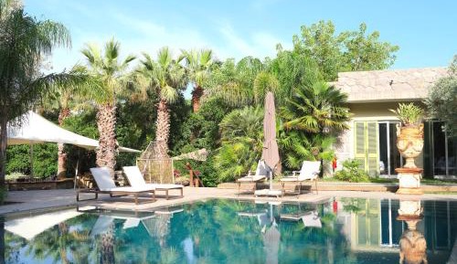 Superior Double Room with Pool Access