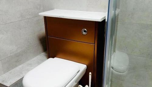 Single Room with Shared Shower and Toilet