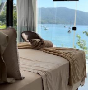 Superior Triple Room with Sea View