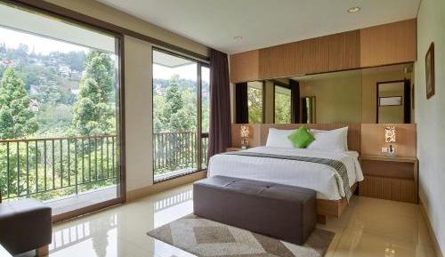 Five-Bedroom Villa with Private Pool