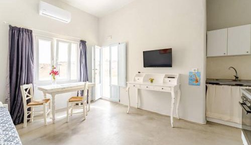 One-Bedroom Apartment with Terrace