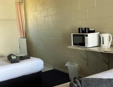 Twin Room with Bathroom