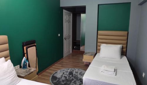 Deluxe Apartment