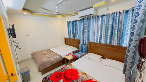 Deluxe Queen Room with Two Queen Beds
