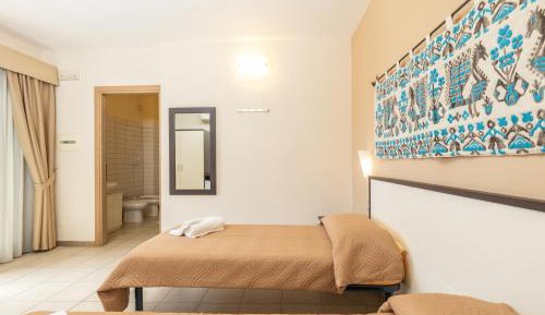 Triple Room with Balcony