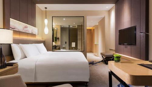 Executive King Room