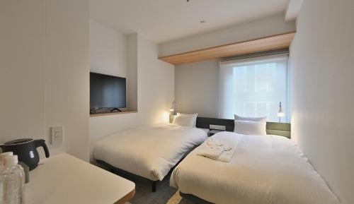 Superior Compact Twin Room with Complimentary Breakfast