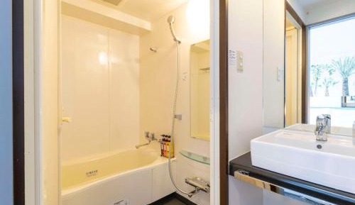 Economy Twin Room - Non-Smoking