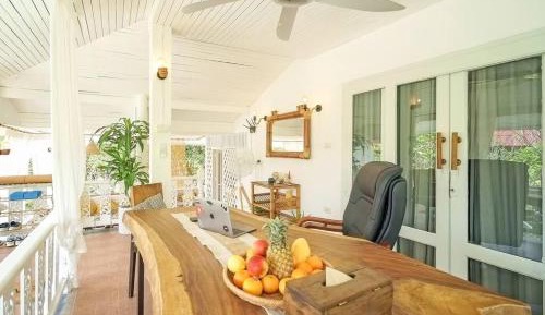 One-Bedroom Villa