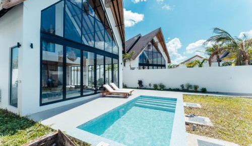 Villa with Private Pool