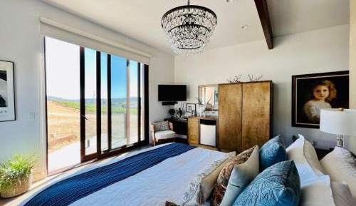 Queen Room with Balcony